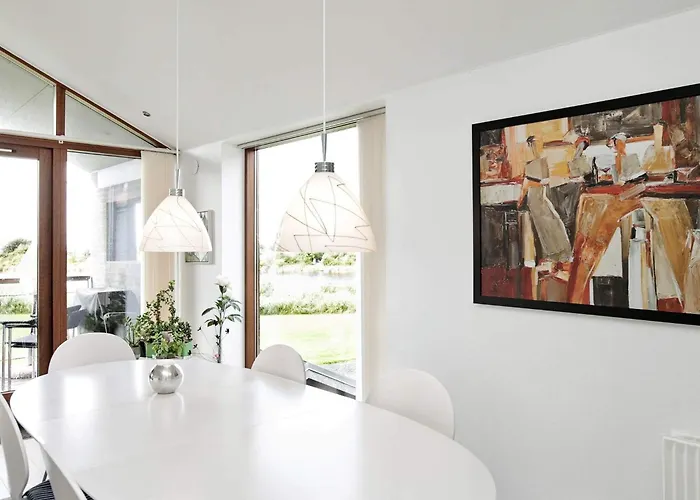 6 Person In Bogense-by Traum Bogense